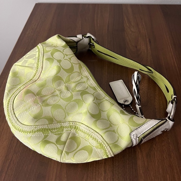 Coach green croissant bag - Picture 1 of 6